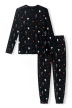 Men's Jogger Set in Halloween Friends