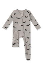 Zippered Footie in Bats