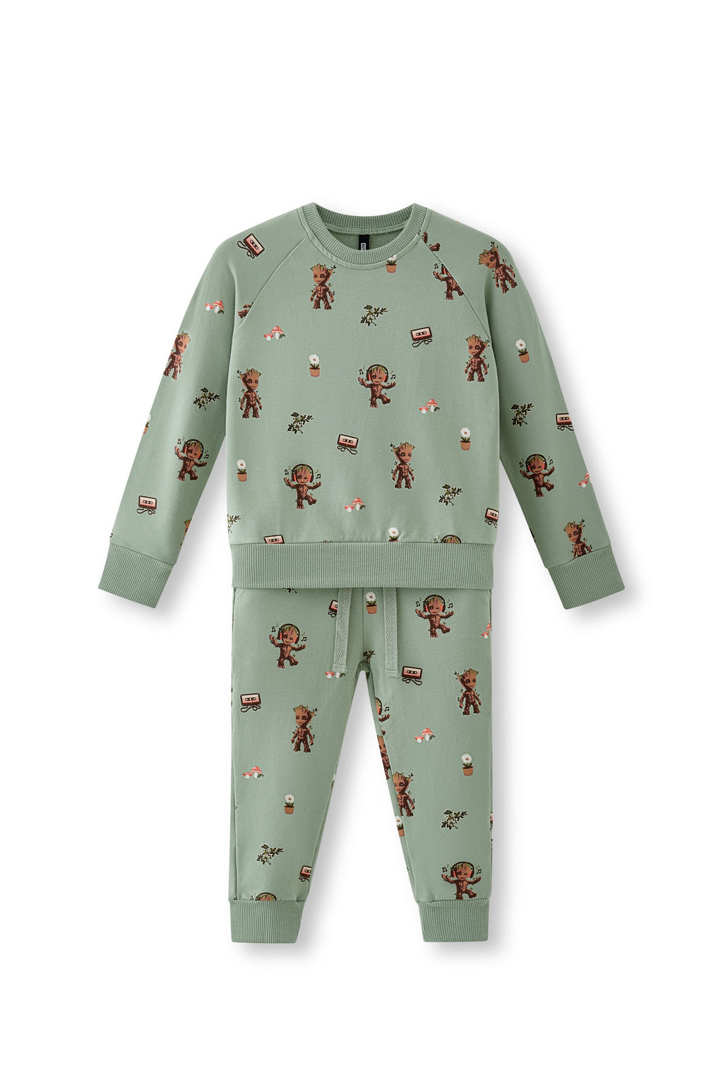Long Sleeve Jogger Set in Groot