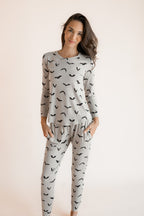Women's Jogger Pajama Set in Bats