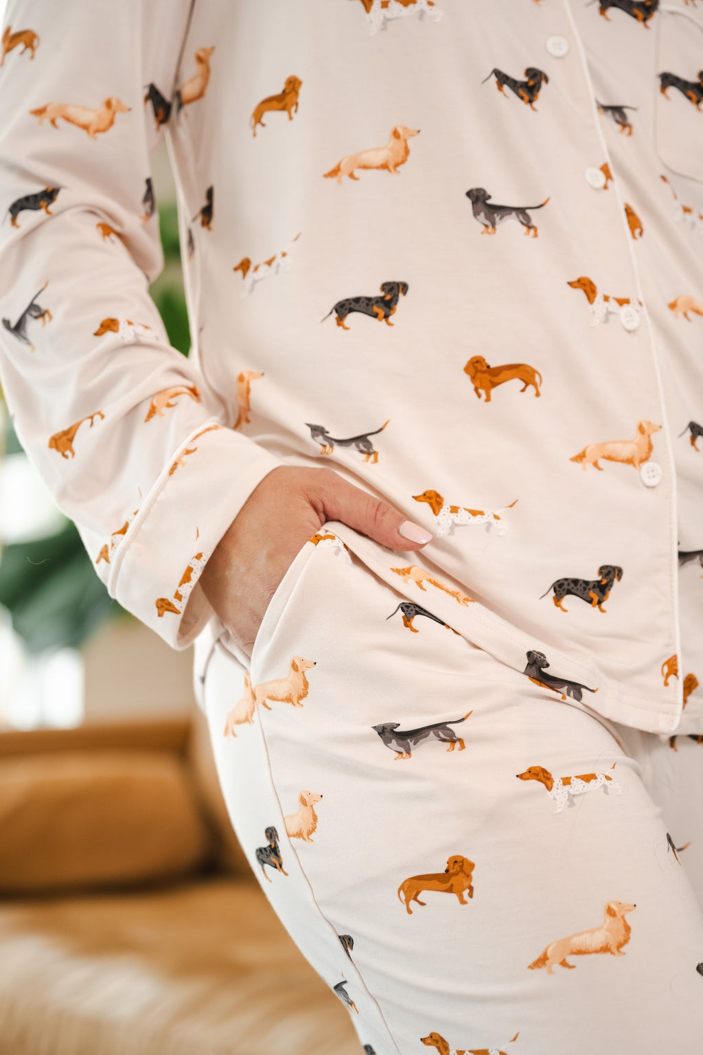 Long-Sleeved Women's Pajama Set in Dachshund