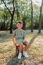 Short Sleeve Jogger Set in Groot