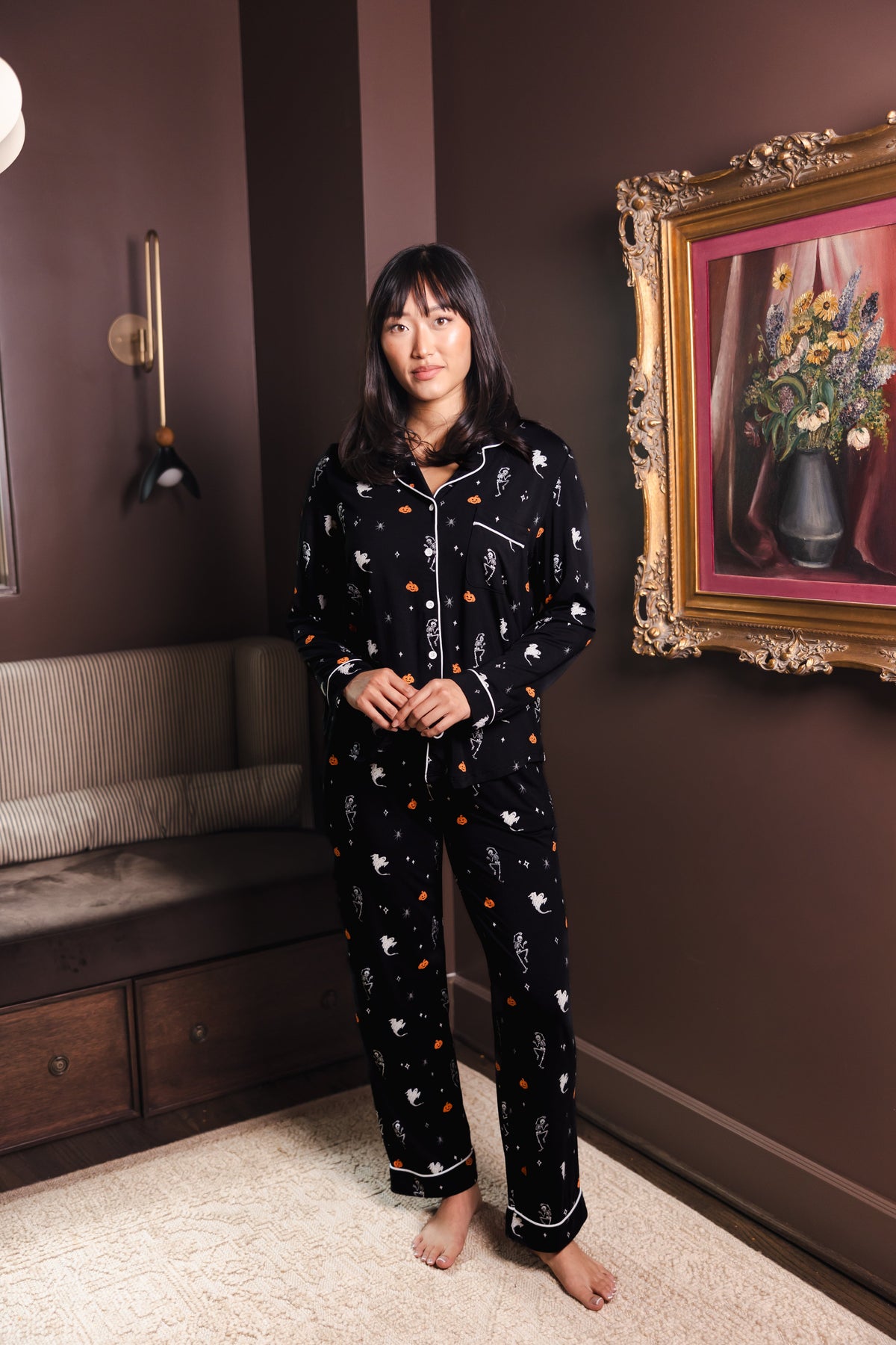 Long-Sleeved Women's Pajama Set in Halloween Friends