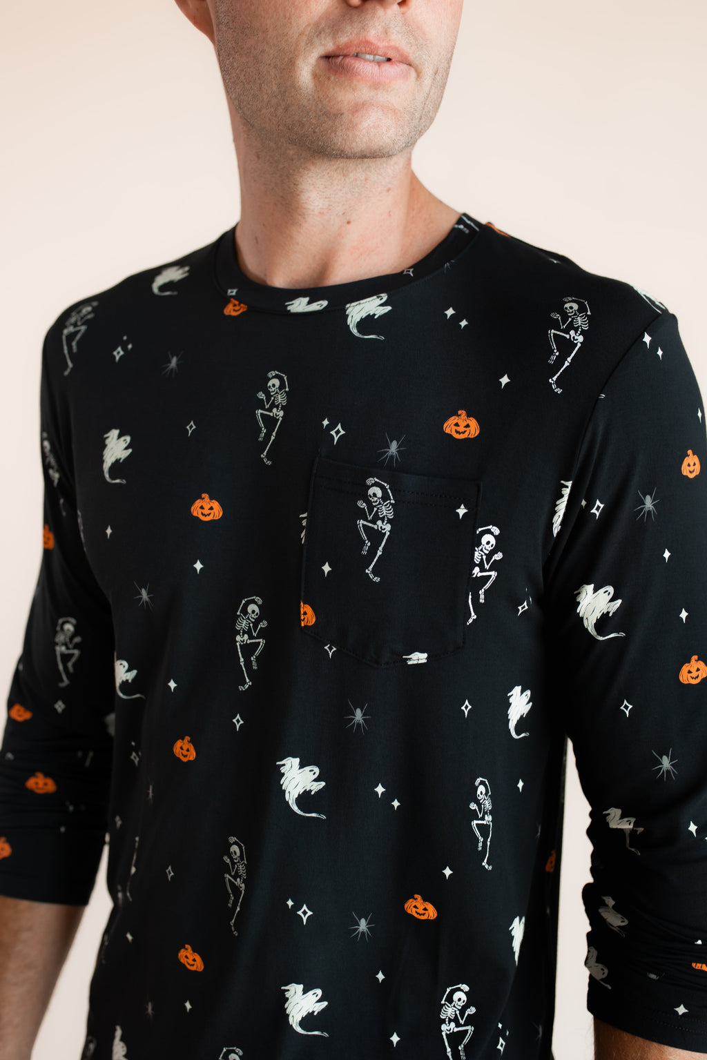 Men's Jogger Set in Halloween Friends