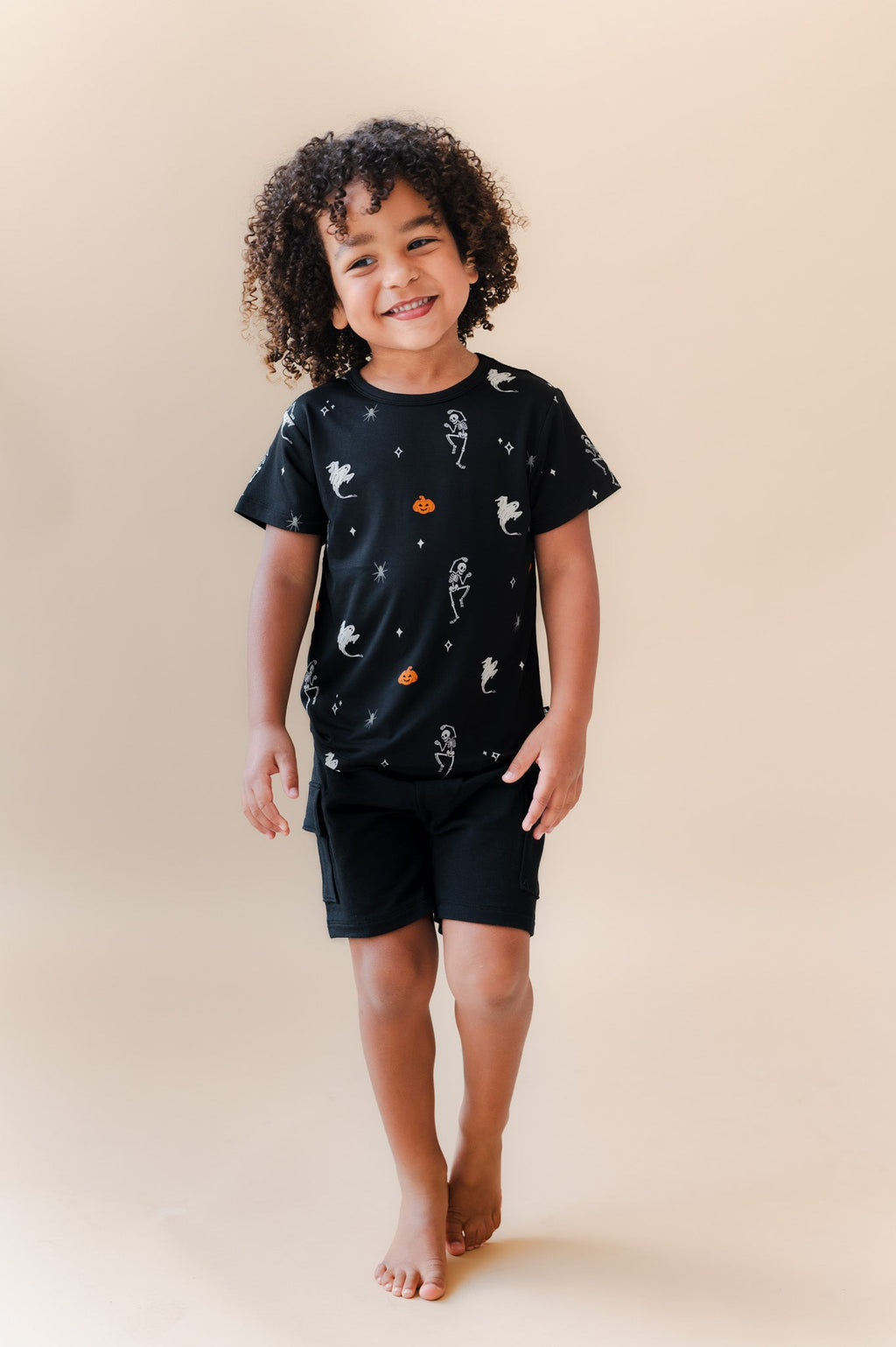 Toddler Basic Tee in Halloween Friends