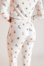 Women's Jogger Pajama Set in Halloween Teddy