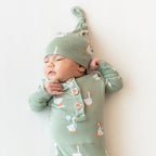 Knotted Day Gown with Hat Set in Silly Goose