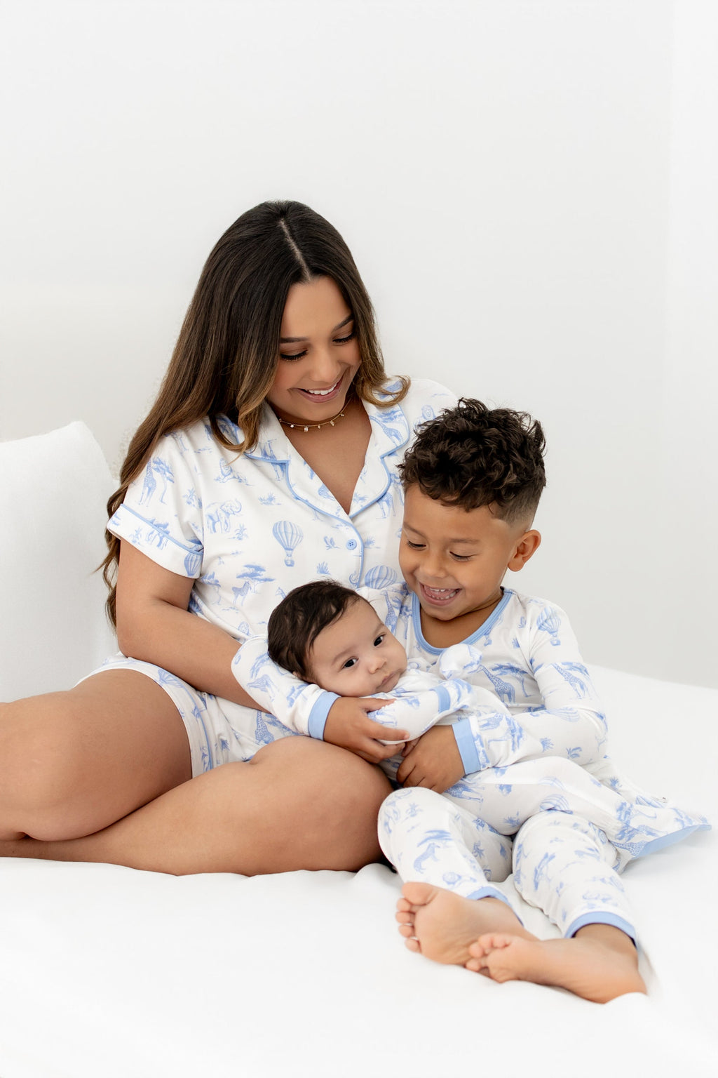 Women's Short Sleeve Pajama Set in Toile Safari