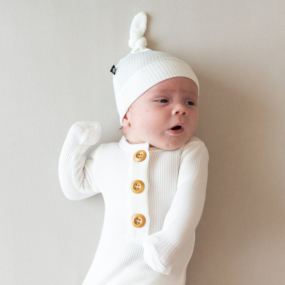 Ribbed Knotted Day Gown with Hat Set in Cloud