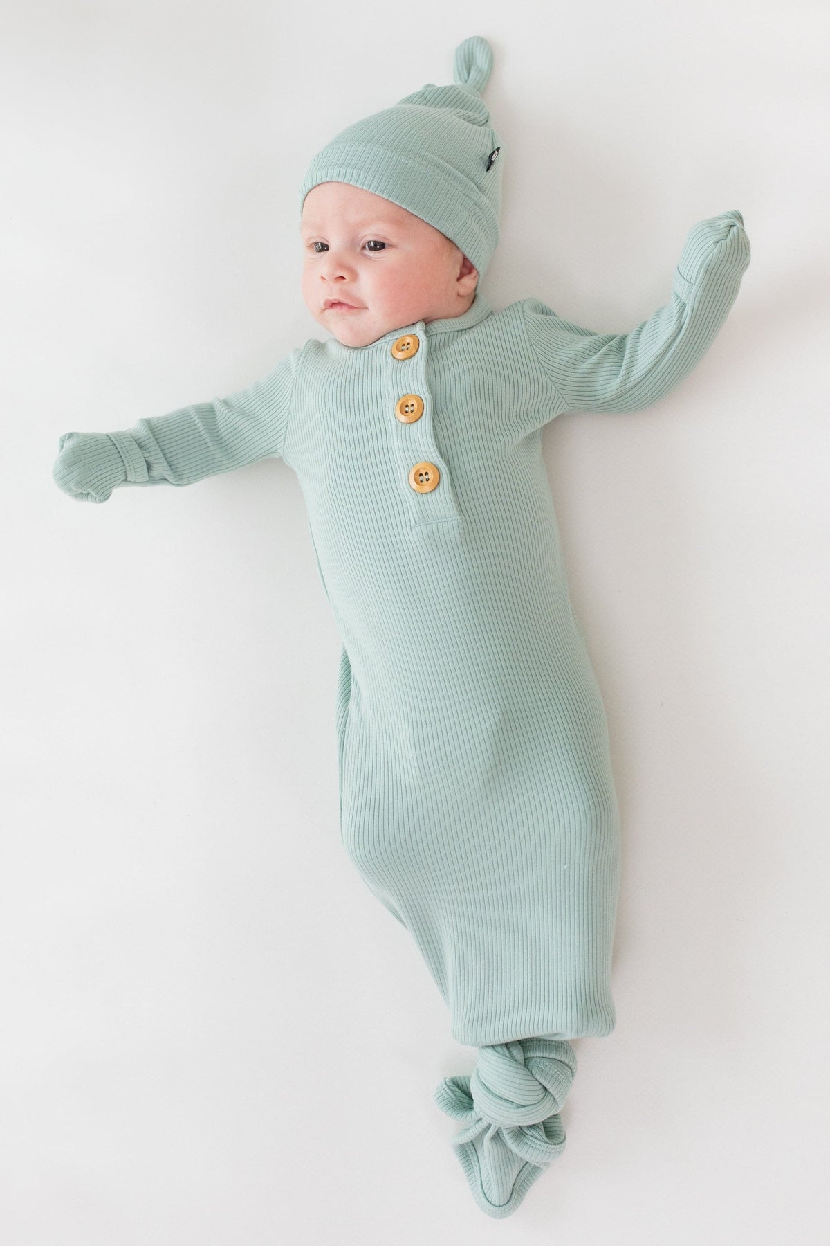 Ribbed Knotted Day Gown with Hat Set in Sage